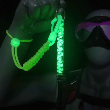Glowdive 夜光探棒